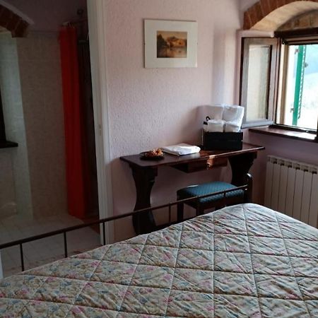 Bed and Breakfast Pian D'Isola Costacciaro Exterior foto
