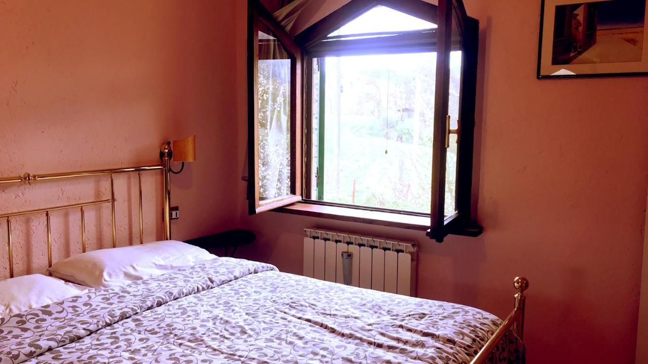Bed and Breakfast Pian D'Isola Costacciaro Exterior foto