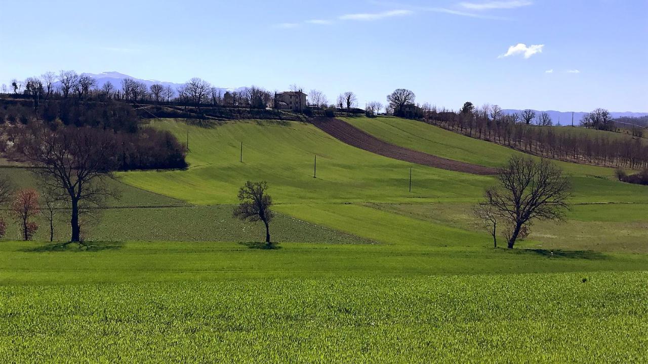 Bed and Breakfast Pian D'Isola Costacciaro Exterior foto